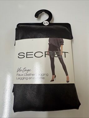 SECRET Vintage Faux Leather Leggings - Black brand new XL